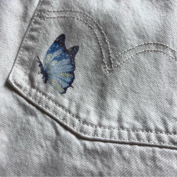 Levi’s 501 High Rise Butterfly Jean Shorts Off-White Size 29 - Picture 5 of 15